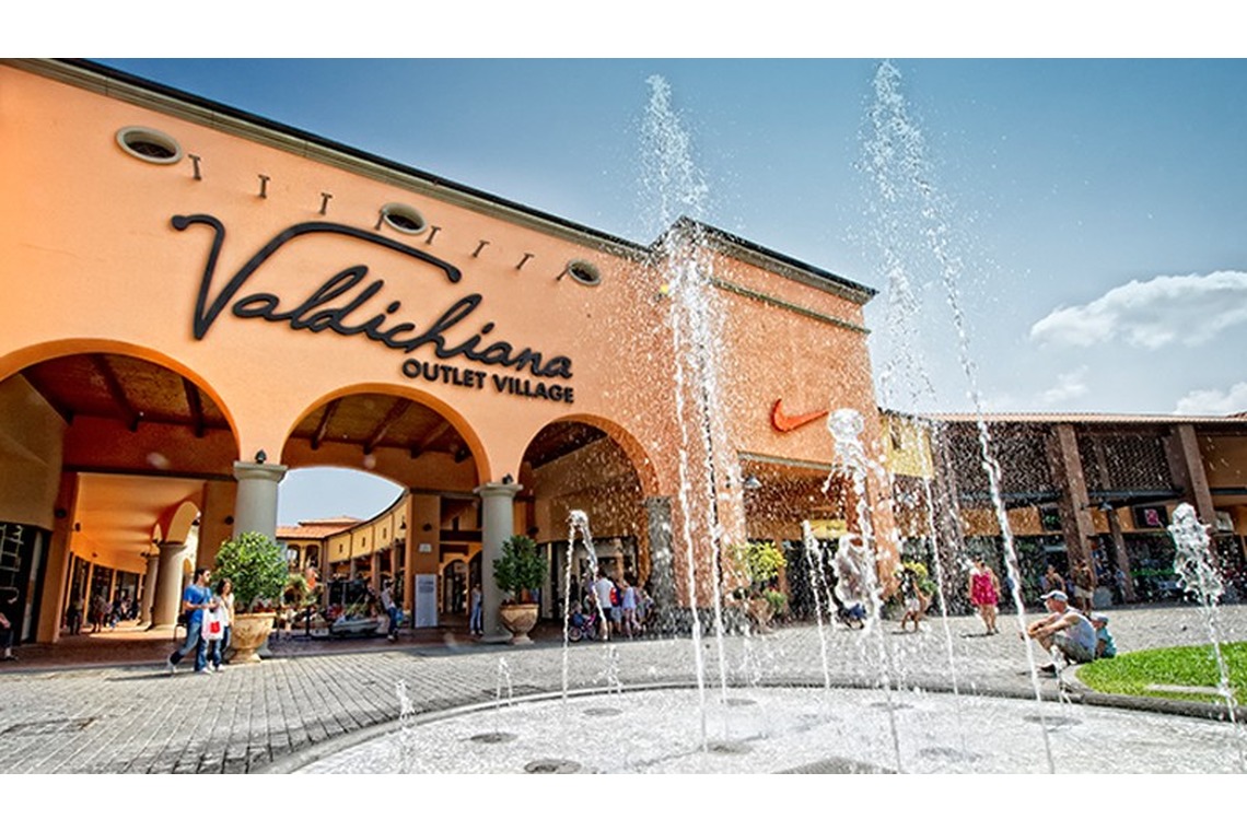 VALDICHIANA OUTLET VILLAGE