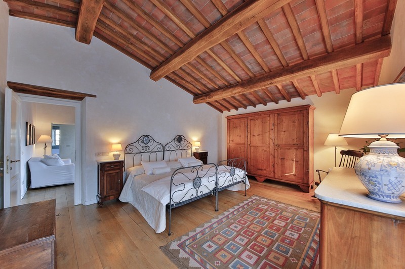 Roseto bedroom